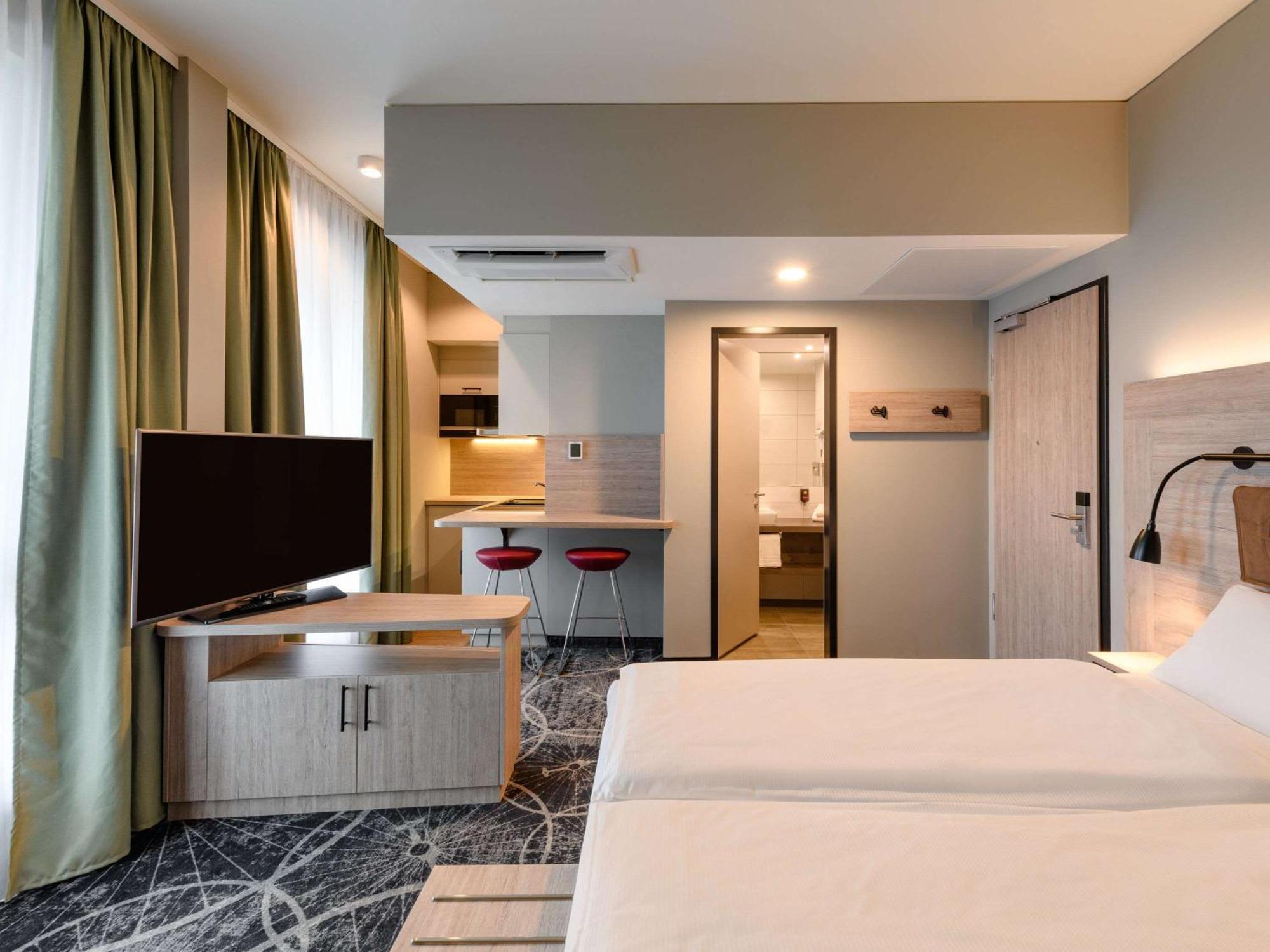 Hotel Ibis Styles Magdeburgo Exterior foto